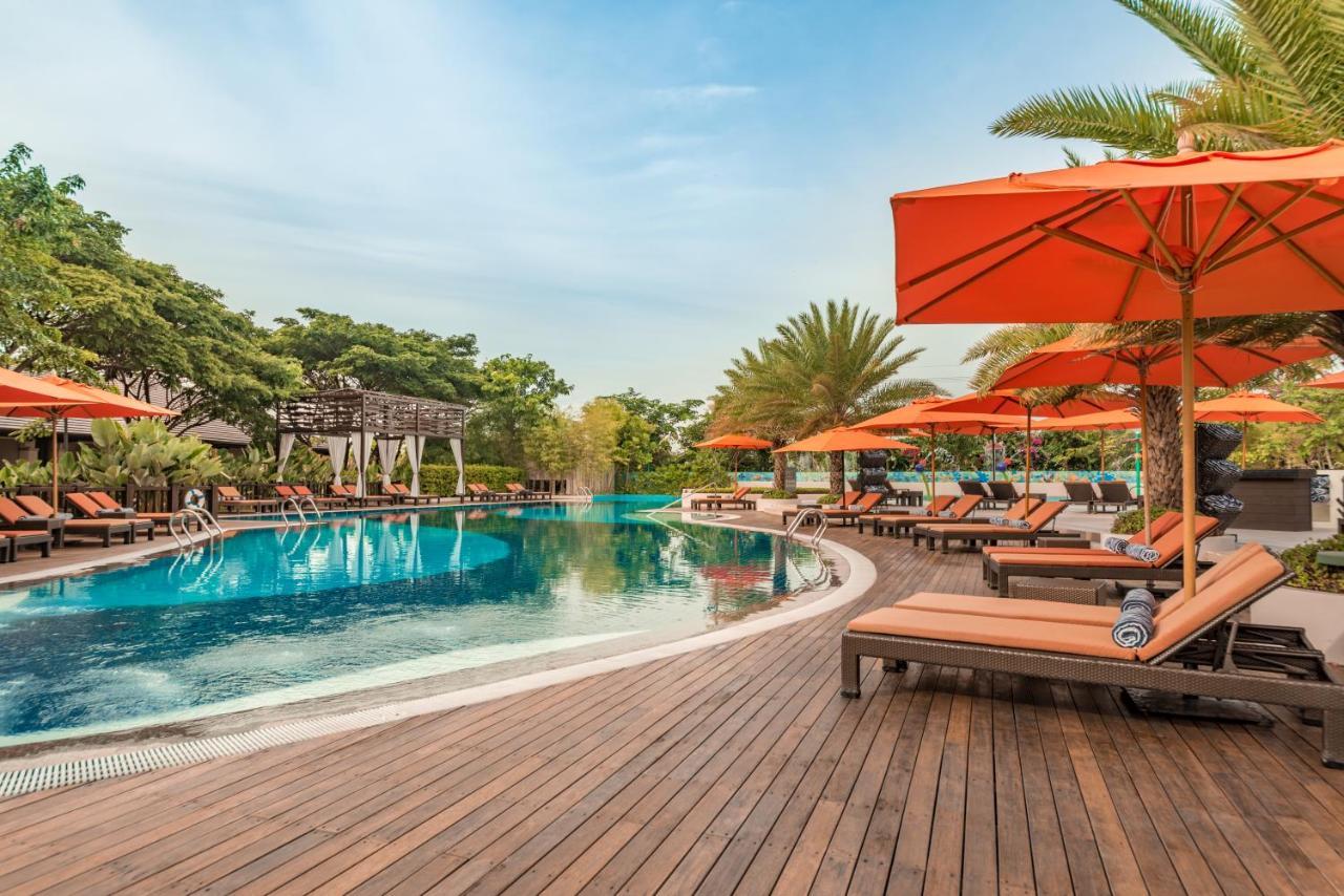 Crimson Resort And Spa - Mactan Island, Cebu Đảo Mactan Ngoại thất bức ảnh