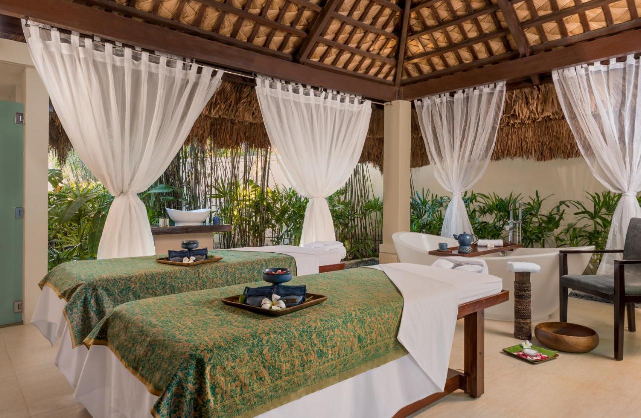 Crimson Resort And Spa - Mactan Island, Cebu Đảo Mactan Ngoại thất bức ảnh